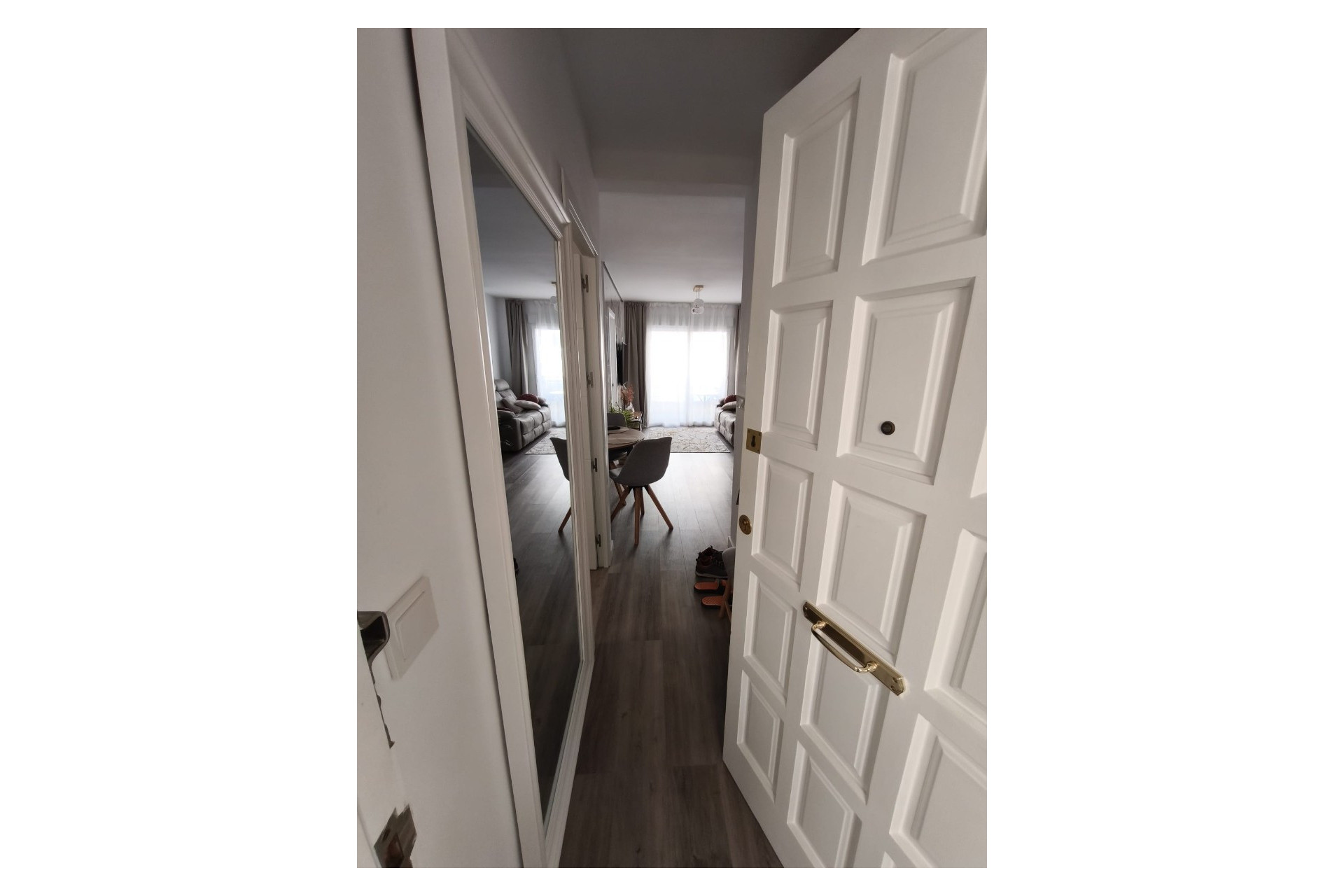 Resale - Apartment / Flat - Torrevieja - Torrevieja Centro