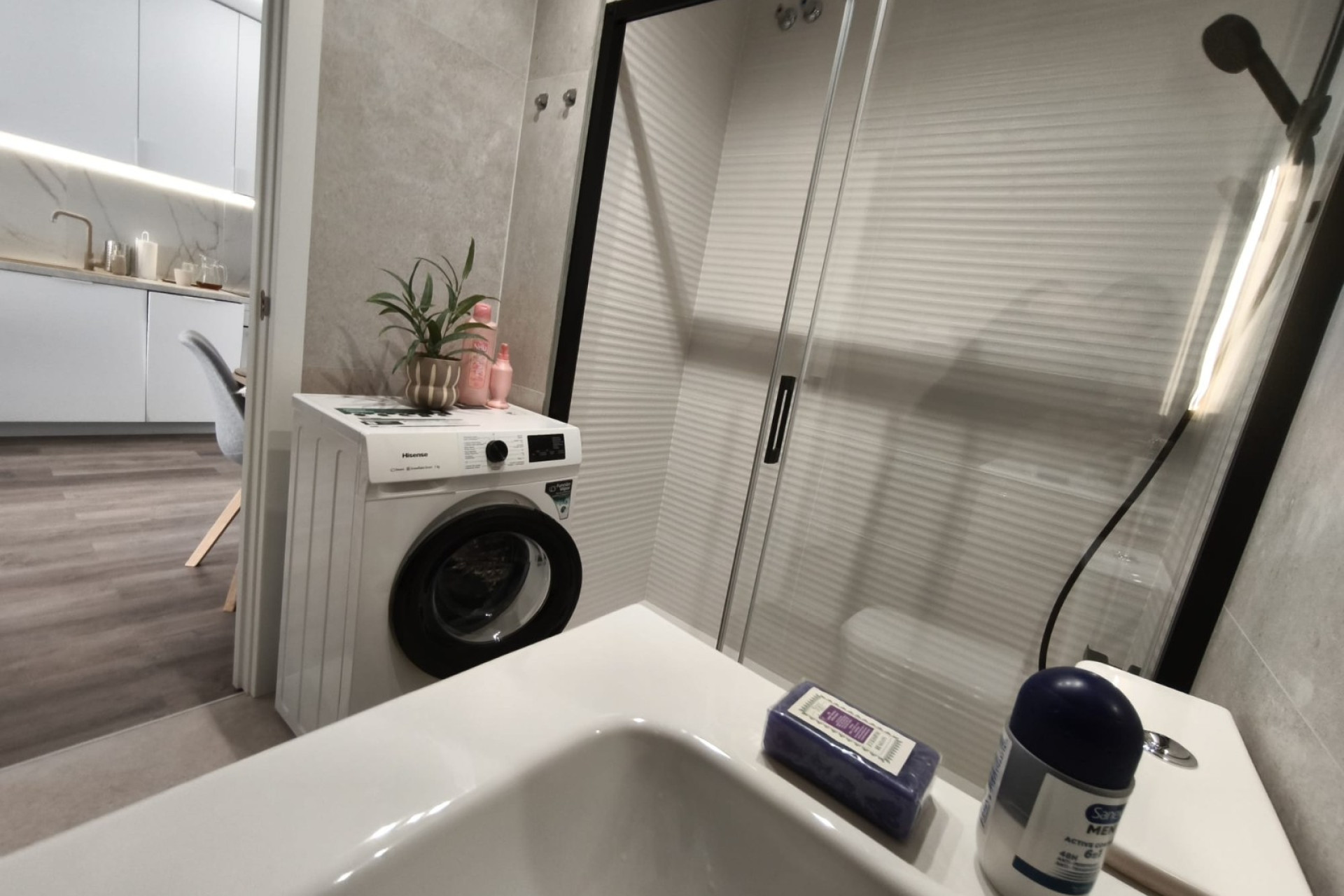 Resale - Apartment / Flat - Torrevieja - Torrevieja Centro