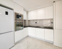 Resale - Apartment / Flat - Torrevieja - torrevieja