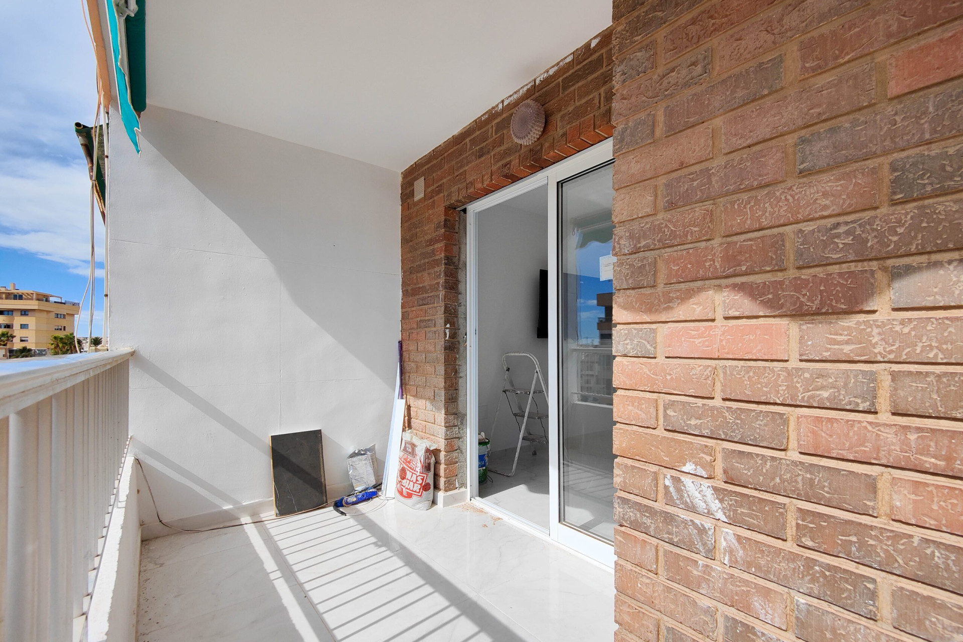 Resale - Apartment / Flat - Torrevieja - torrevieja