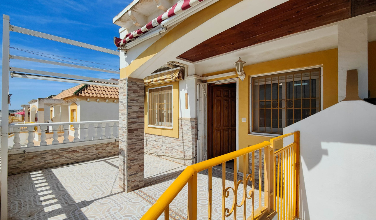 Resale - Apartment / Flat - Torrevieja - torrevieja