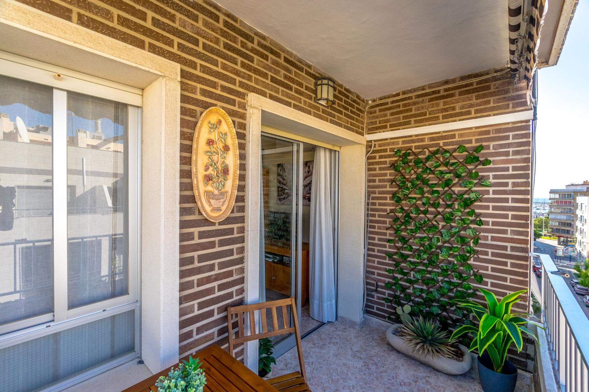 Resale - Apartment / Flat - Torrevieja - torrevieja