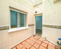 Resale - Apartment / Flat - Torrevieja - torrevieja