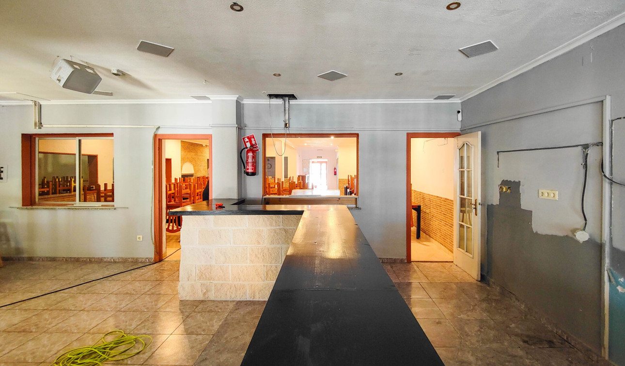 Resale - Apartment / Flat - Torrevieja - torrevieja