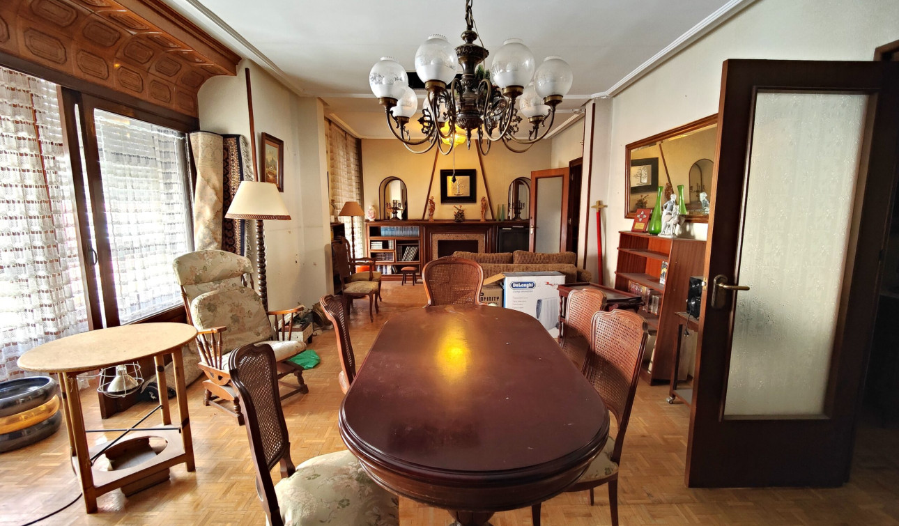 Resale - Apartment / Flat - Torrevieja - torrevieja