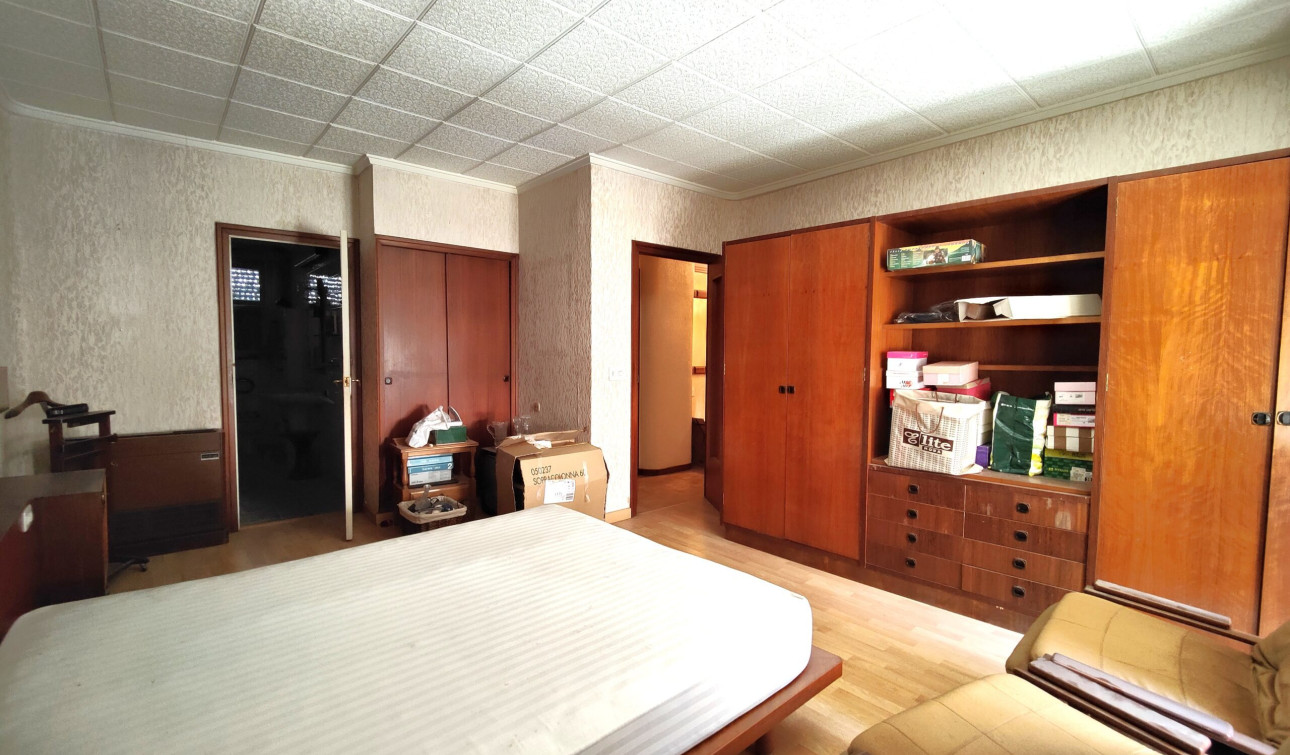 Resale - Apartment / Flat - Torrevieja - torrevieja