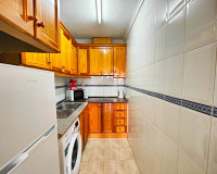 Resale - Apartment / Flat - Torrevieja - torrevieja