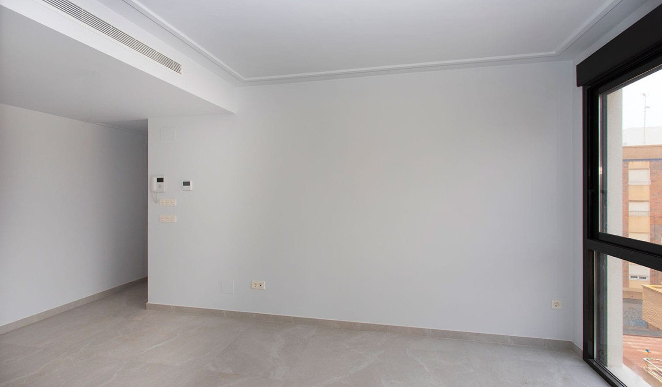 Resale - Apartment / Flat - Torrevieja