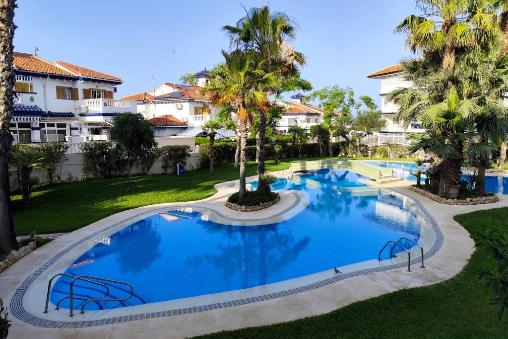 Resale - Apartment / Flat - Torrevieja