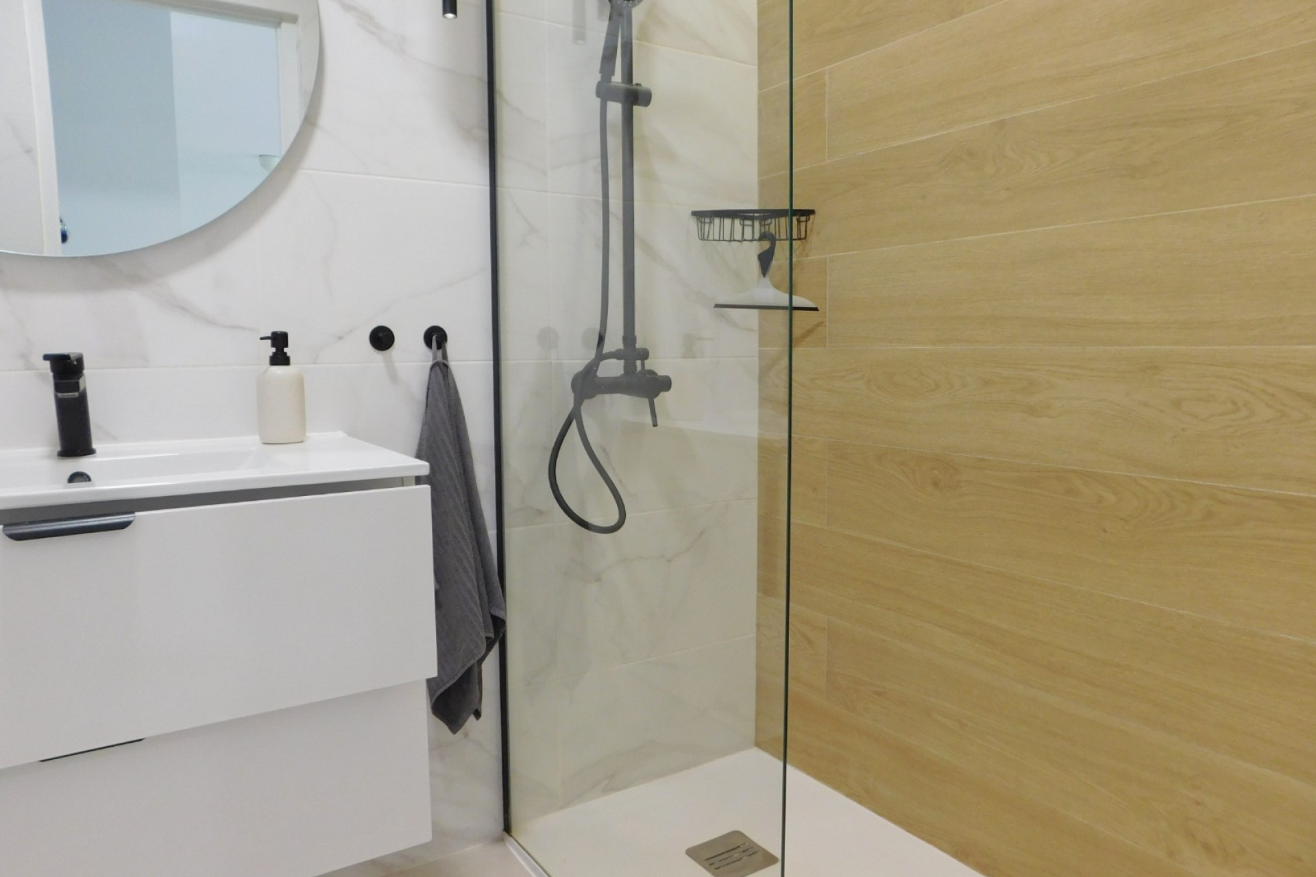 Resale - Apartment / Flat - Torrevieja