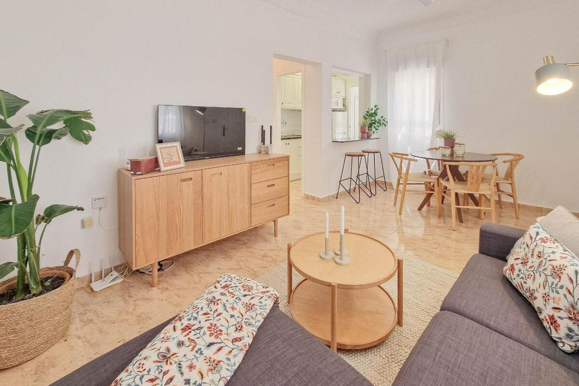 Resale - Apartment / Flat - Torrevieja