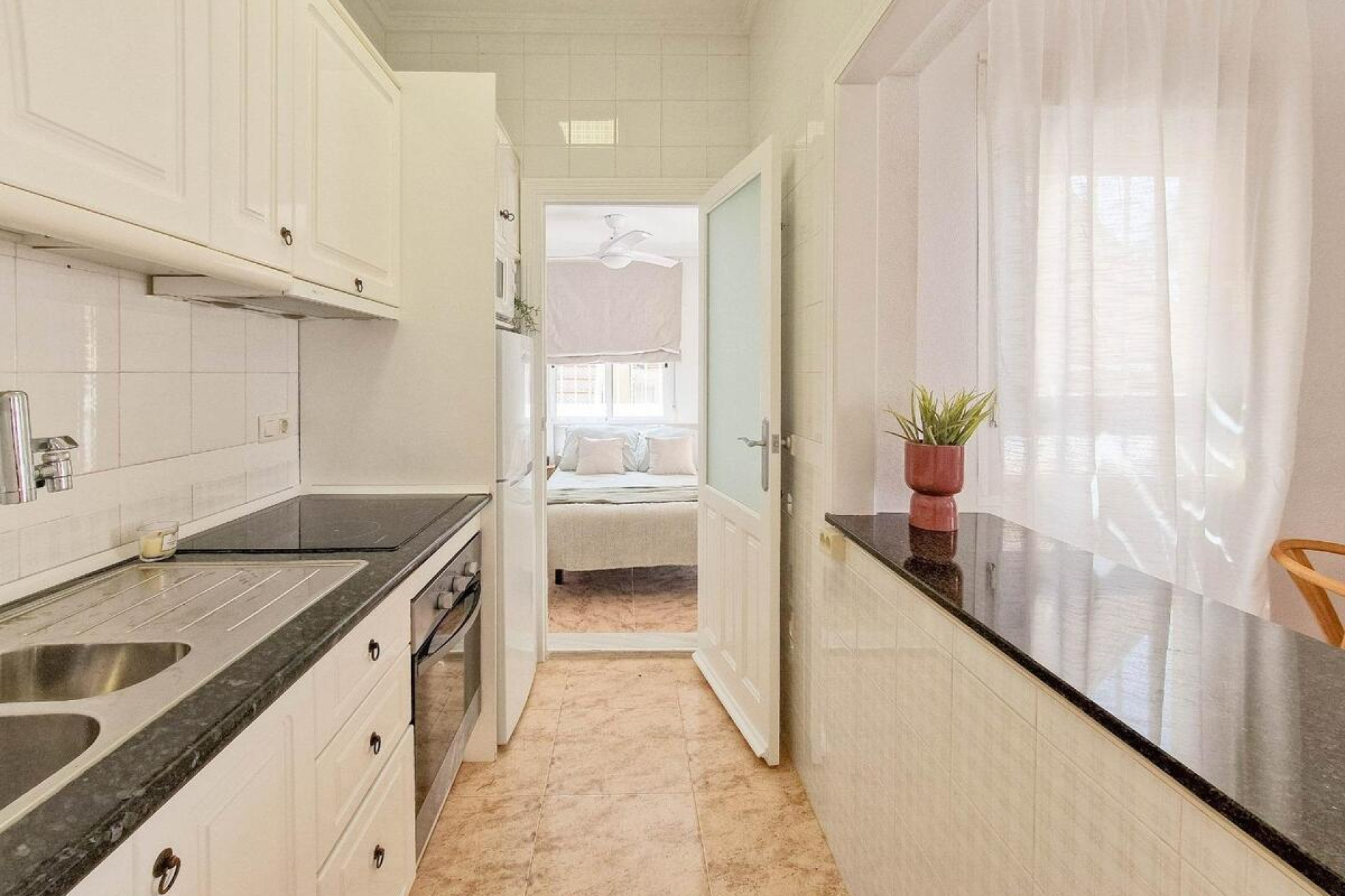 Resale - Apartment / Flat - Torrevieja