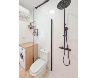 Resale - Apartment / Flat - Torrevieja