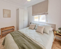 Resale - Apartment / Flat - Torrevieja