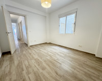 Resale - Apartment / Flat - Torrevieja