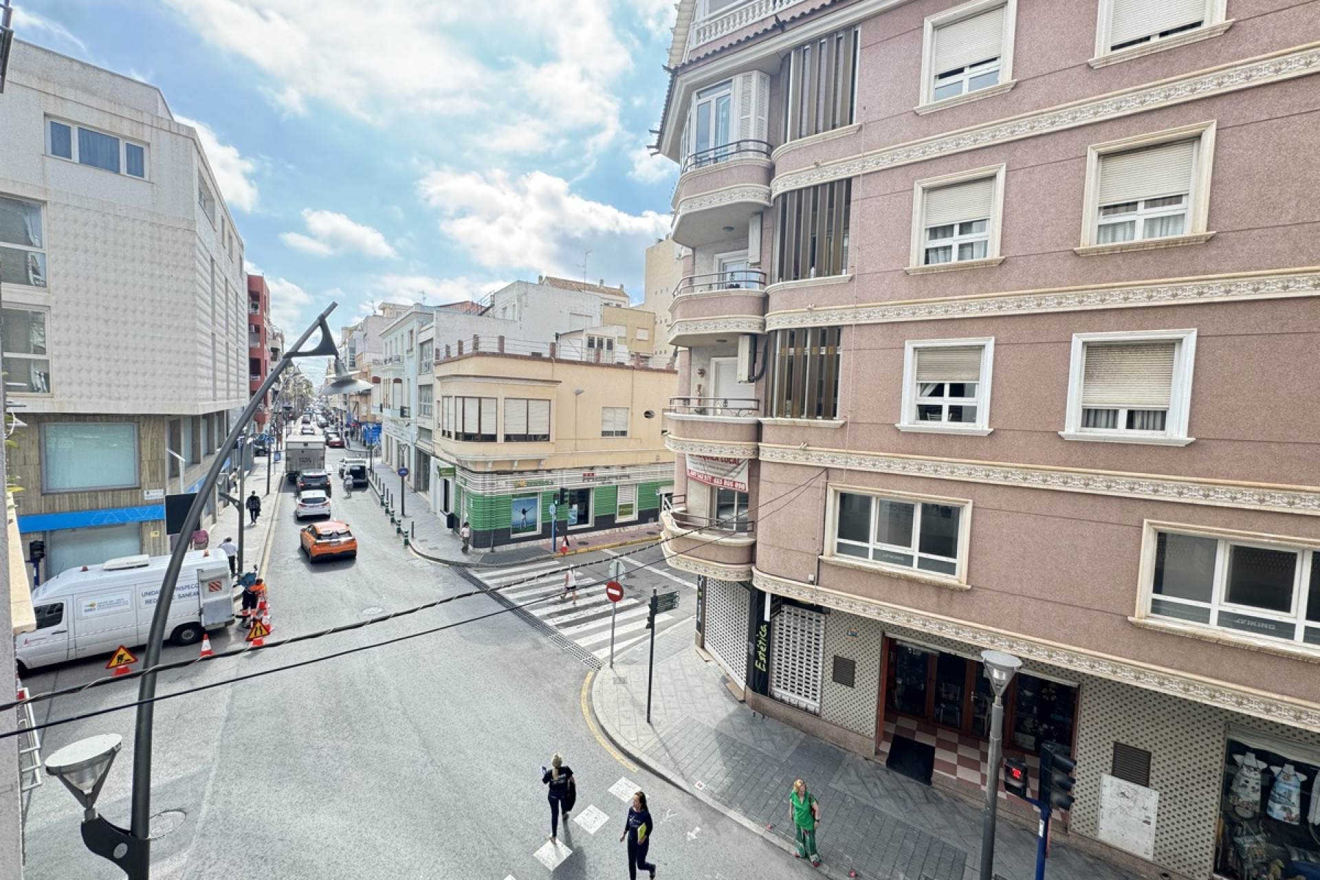 Resale - Apartment / Flat - Torrevieja