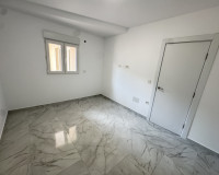 Resale - Apartment / Flat - Torrevieja