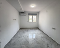 Resale - Apartment / Flat - Torrevieja