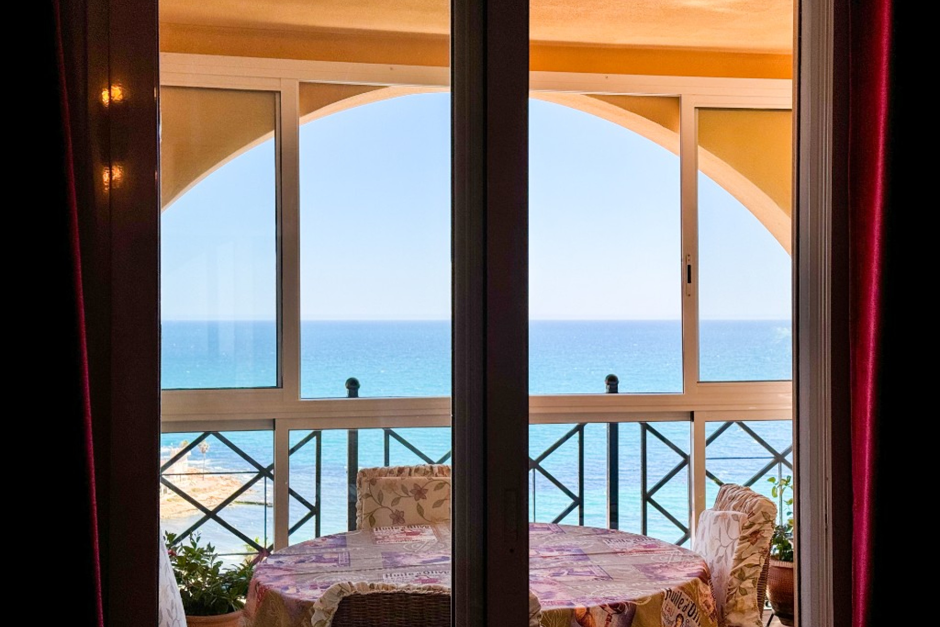 Resale - Apartment / Flat - Torrevieja