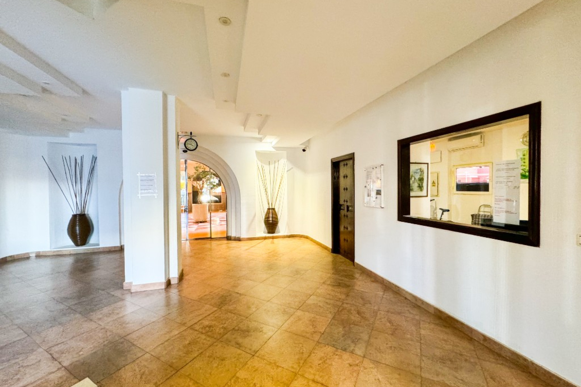 Resale - Apartment / Flat - Torrevieja