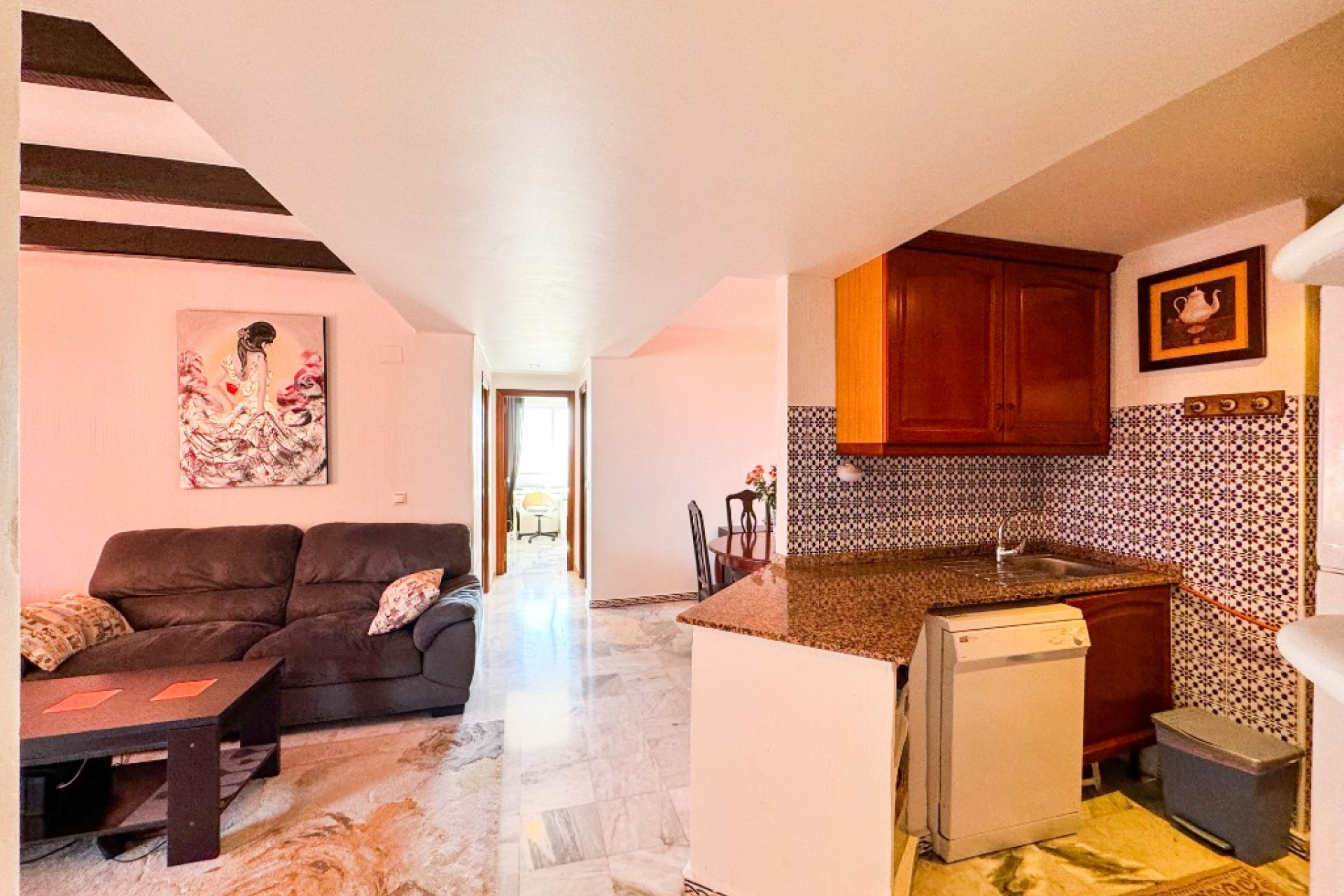 Resale - Apartment / Flat - Torrevieja
