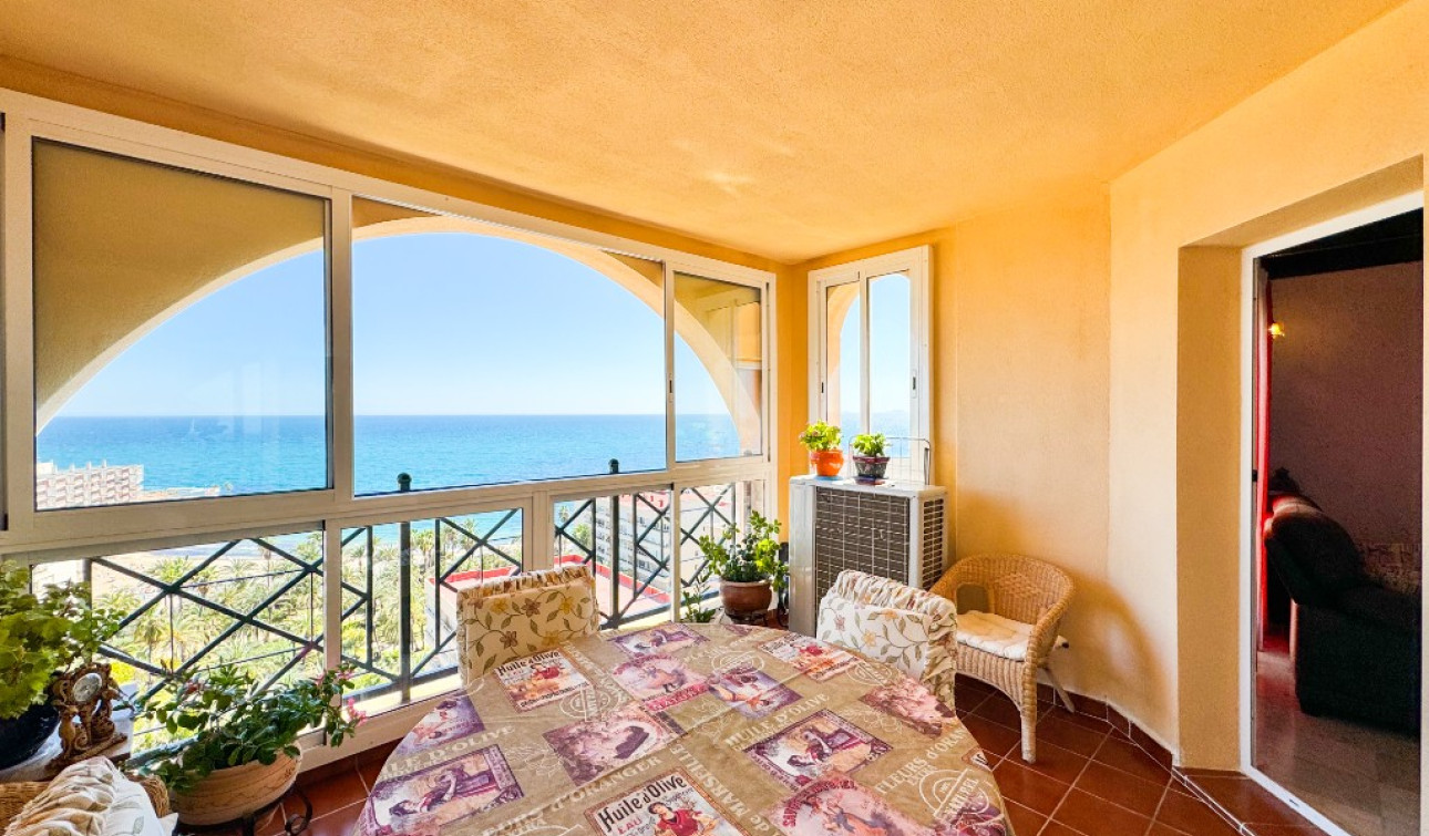 Resale - Apartment / Flat - Torrevieja