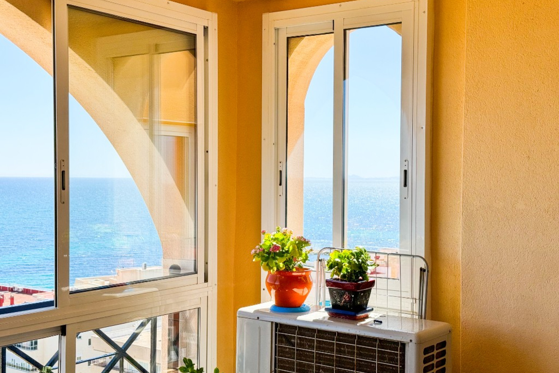 Resale - Apartment / Flat - Torrevieja