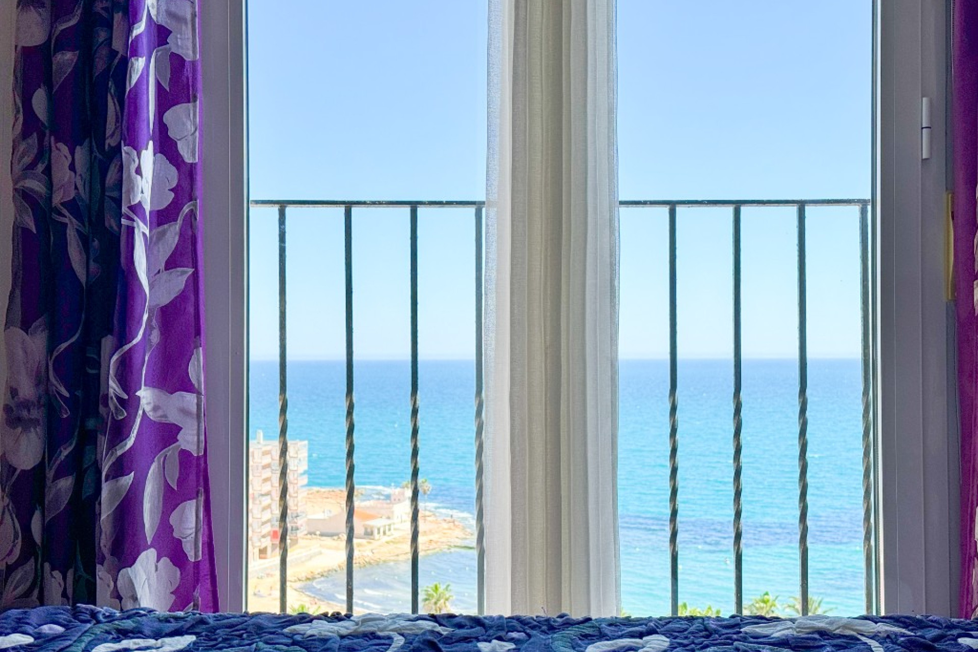 Resale - Apartment / Flat - Torrevieja