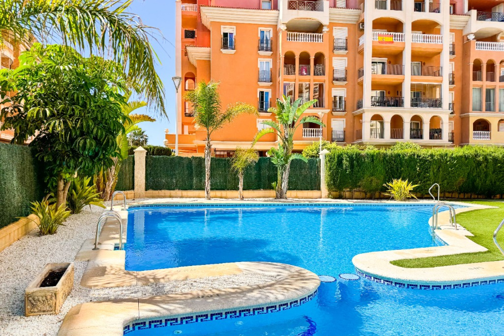 Resale - Apartment / Flat - Torrevieja