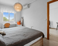 Resale - Apartment / Flat - Torrevieja