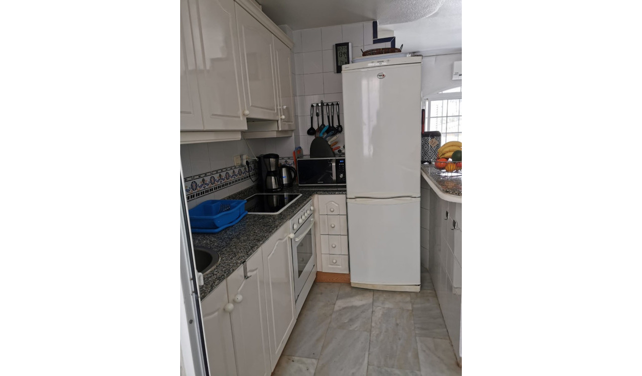 Resale - Apartment / Flat - Torrevieja