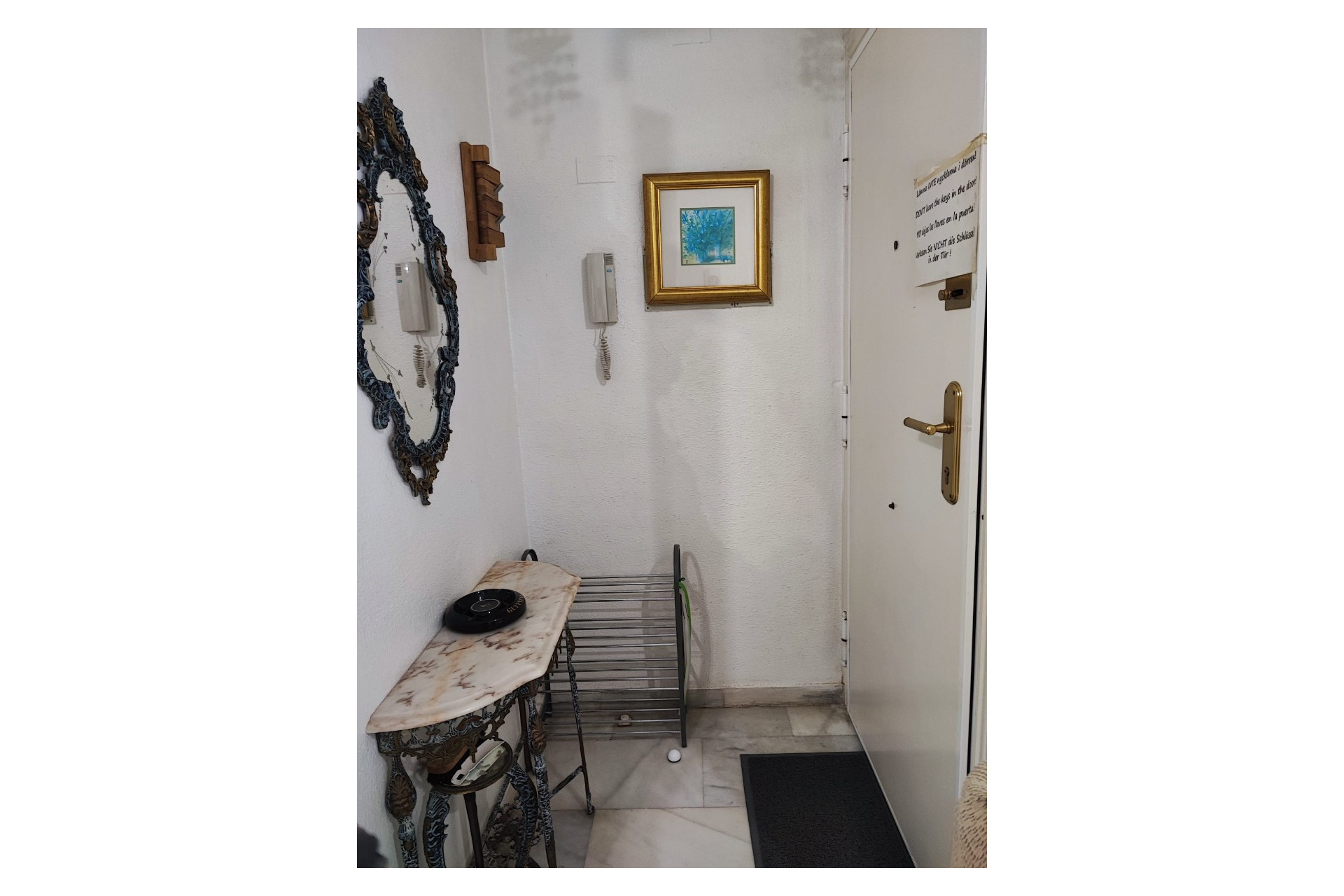 Resale - Apartment / Flat - Torrevieja