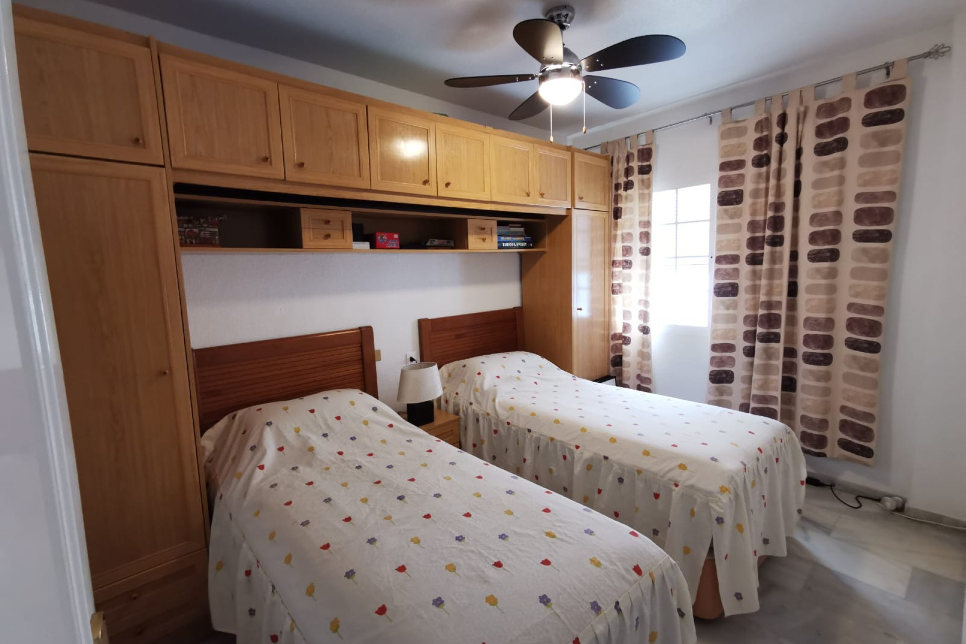 Resale - Apartment / Flat - Torrevieja