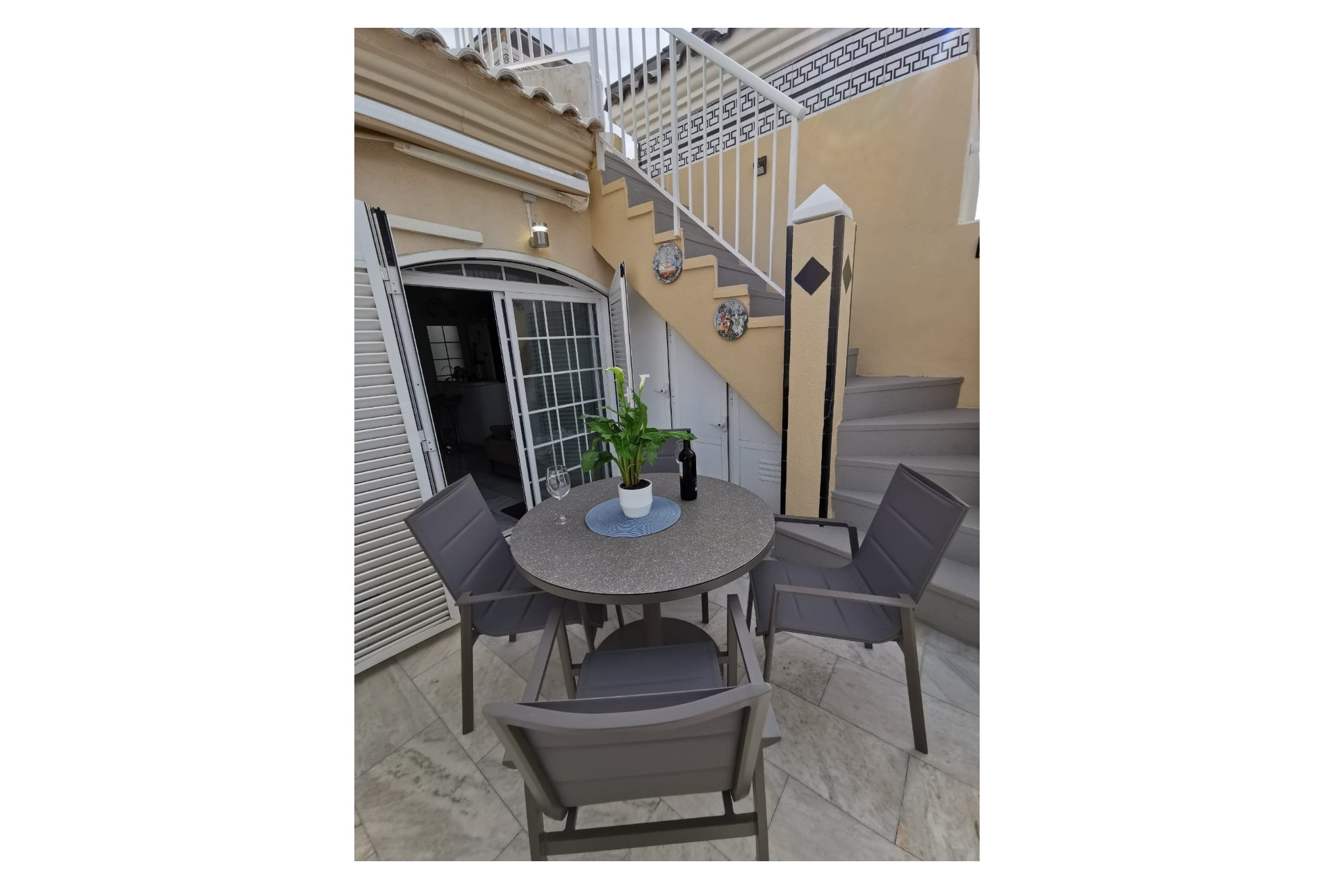 Resale - Apartment / Flat - Torrevieja