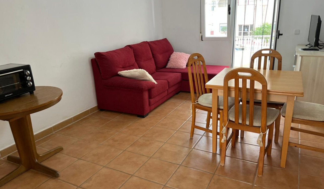 Resale - Apartment / Flat - Torrevieja