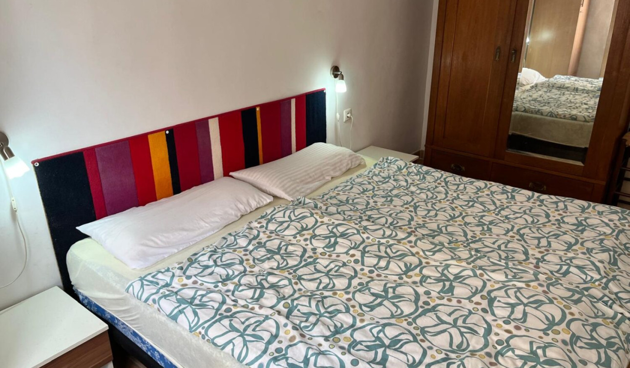 Resale - Apartment / Flat - Torrevieja