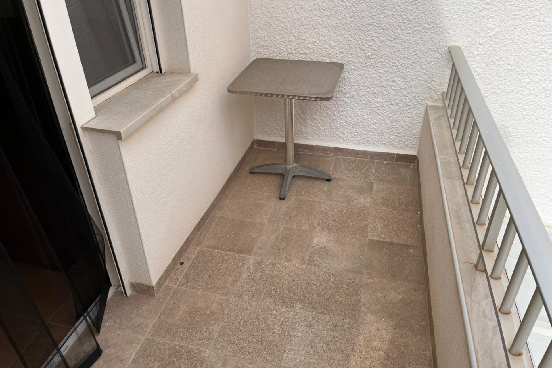 Resale - Apartment / Flat - Torrevieja