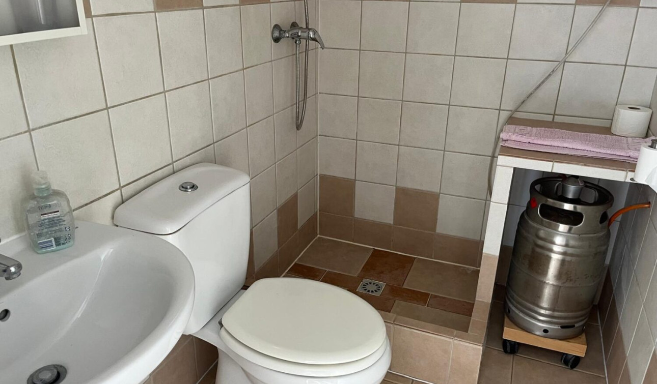 Resale - Apartment / Flat - Torrevieja