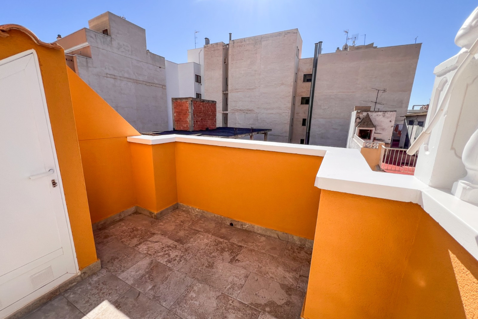 Resale - Apartment / Flat - Torrevieja