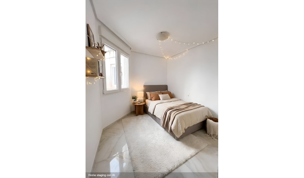 Resale - Apartment / Flat - Torrevieja