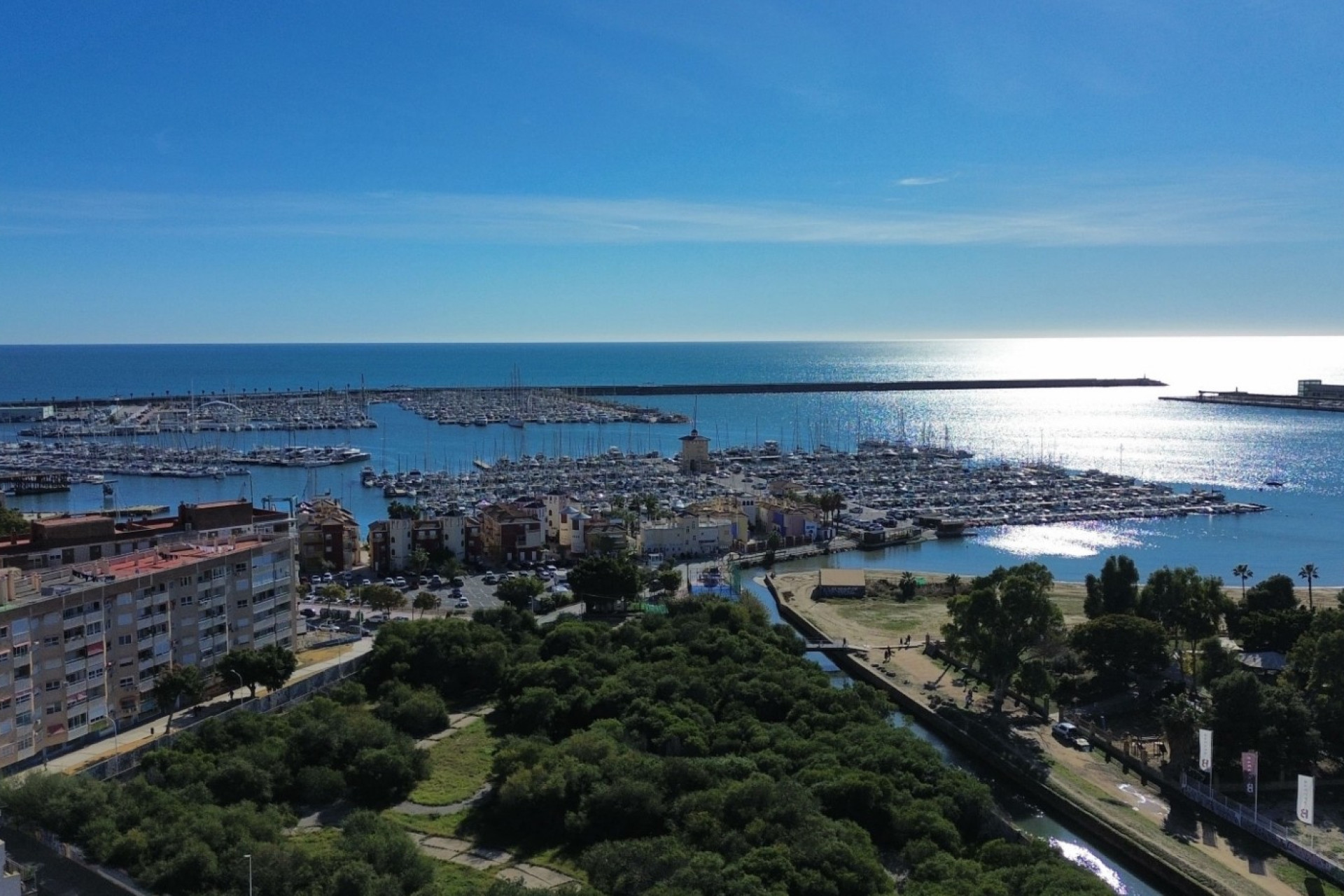 Resale - Apartment / Flat - Torrevieja