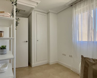Resale - Apartment / Flat - Torrevieja