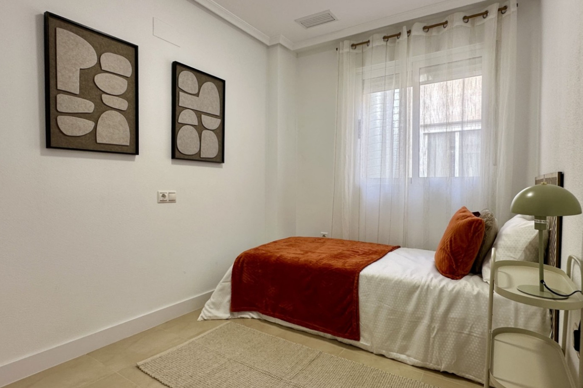 Resale - Apartment / Flat - Torrevieja