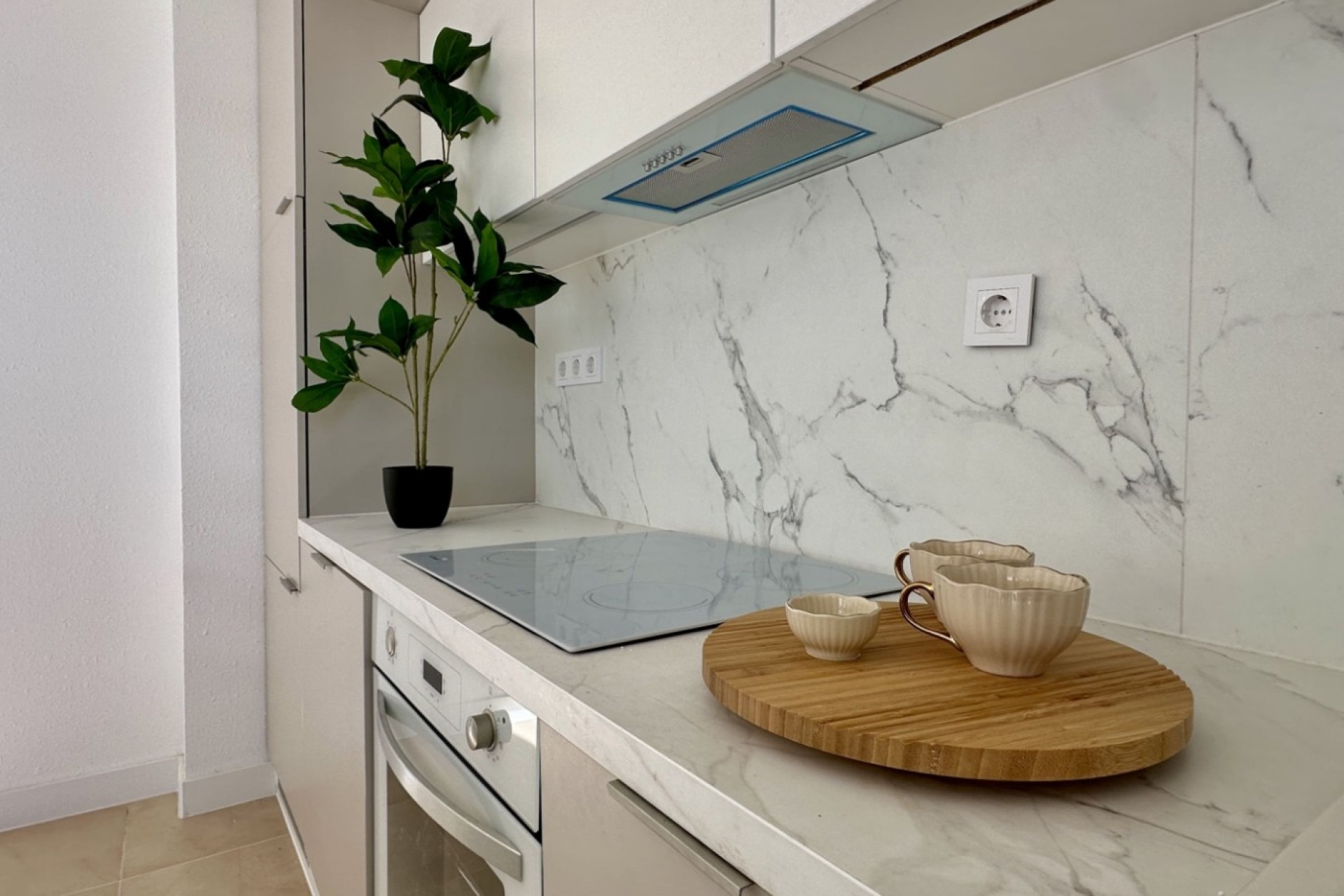 Resale - Apartment / Flat - Torrevieja