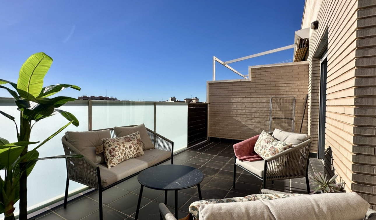 Resale - Apartment / Flat - Torrevieja