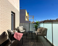 Resale - Apartment / Flat - Torrevieja