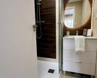 Resale - Apartment / Flat - Torrevieja