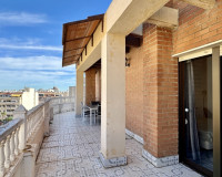 Resale - Apartment / Flat - Torrevieja