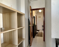 Resale - Apartment / Flat - Torrevieja