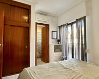 Resale - Apartment / Flat - Torrevieja